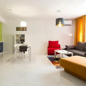  Apartment Pop Your Colors - Funky And Modern 1bdr By Flat Mаnager